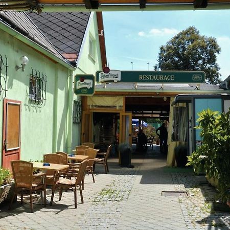 Penzion U Selongu Йндрихув Храдец Екстериор снимка